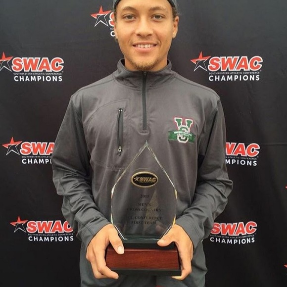 Meet your Posher, Aaron - Picture 1 of 1